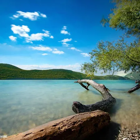 Studio Moderne Et Lumineux Avec Parking Couvert, Animaux Acceptes - Fr-1-555-6 * Aix-les-Bains