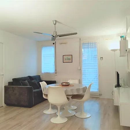 Apartman Studio Moderne Et Lumineux Avec Parking Couvert, Animaux Acceptes - Fr-1-555-6 *